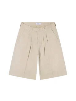 Adams Short