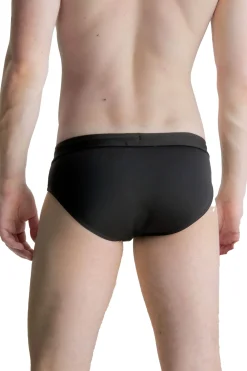 Brief