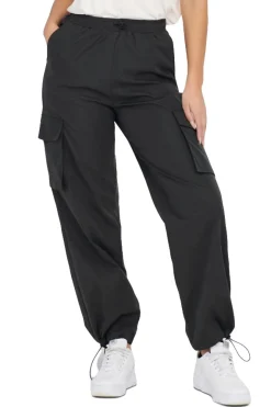 CARGO PANTS WITH STRINGS