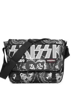 Delegate + Kiss Grunge