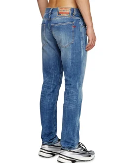 2019 D-strukt Jeans