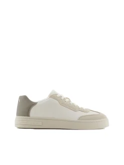 English Sneaker