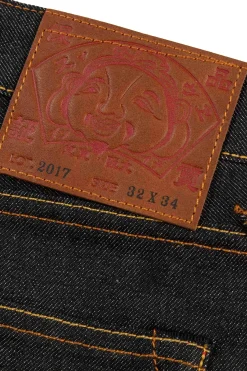 Kamon Brocade Applique Daicock Jeans