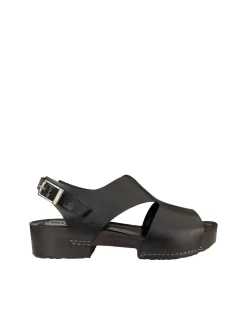 Nat Shoes