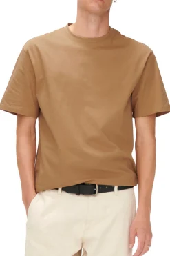 RELAXED FIT ROUND NECK T-SHIRT