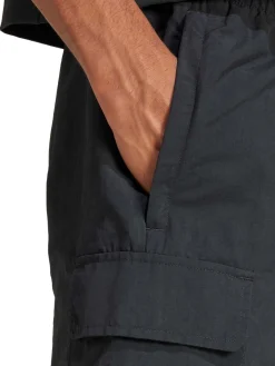 Short Trefoil Essentials Woven Cargo