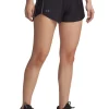 Shorts UA Tech™ Play Up da donna