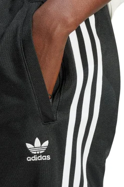 Track pants Montreal